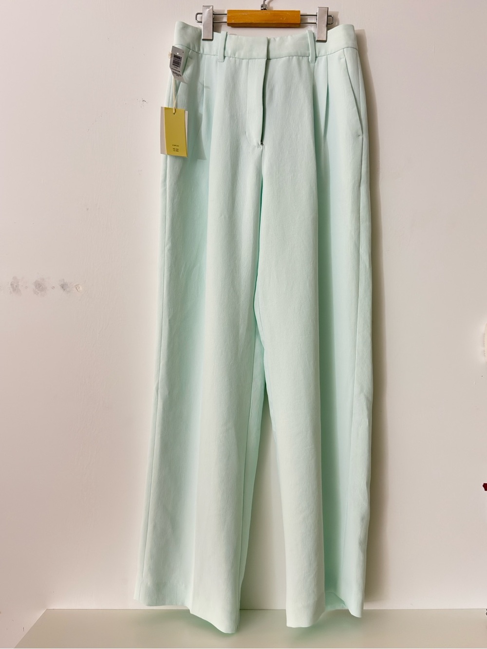 Aritzia Effortless Pant Snowmelt Blue 6 NWT
